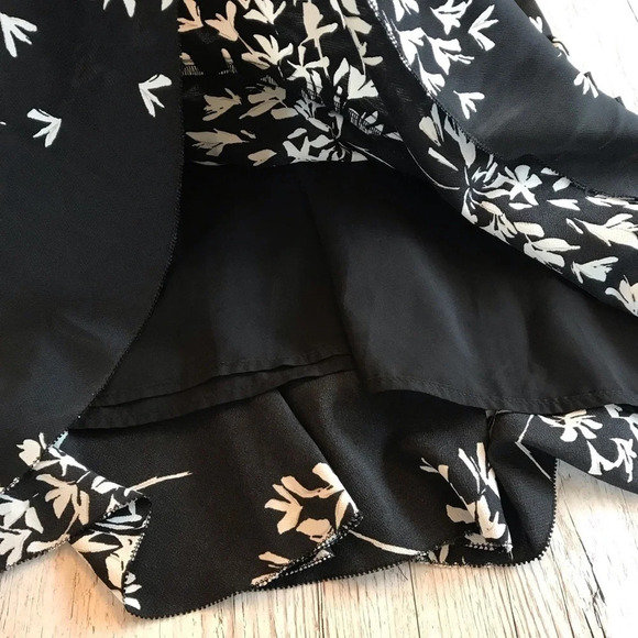 Banana Republic Floral Racerback Sleeveless Pleated Hem Drop Waist Dress Sz 2 - Picture 8 of 12